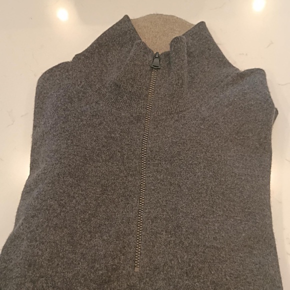 💋100% Cashmere ZIP Turtle Neck Classic NWOT BR - Picture 1 of 4
